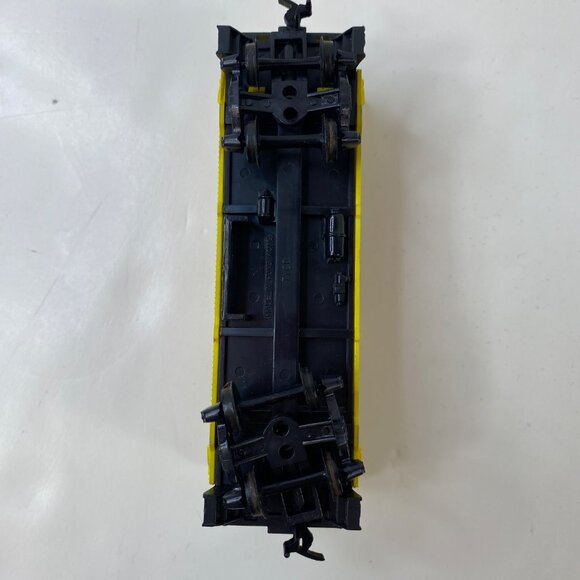 Vintage 90s Tyco Chattanooga Caboose Train Car Model Yellow Red - Picture 3 of 6